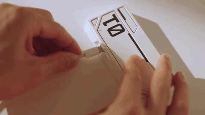 モバイルバッテリーとしても使える
